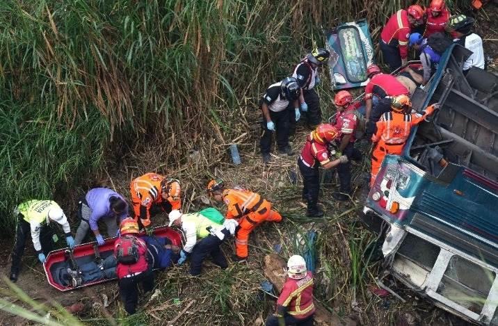 Mexicano entre las víctimas del accidente de autobús en Guatemala