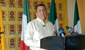 En Morena no investigan a quienes anda "recogiendo" afirma PRD Tabasco tras suma de excandidato