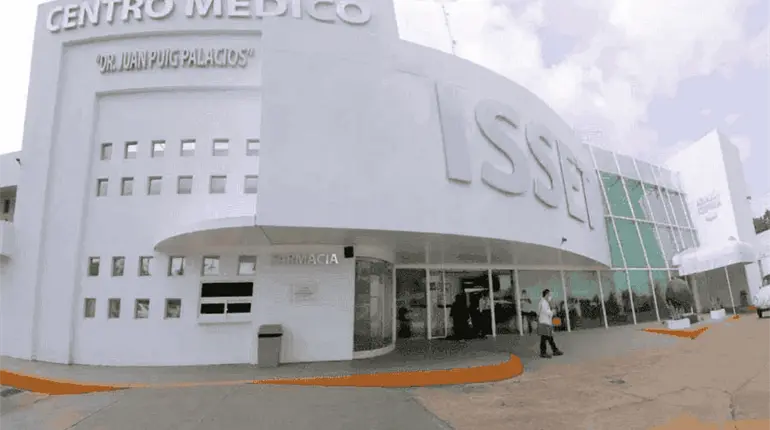 Ya se pag&oacute; a jubilados y pensionados del ISSET: Gobernador