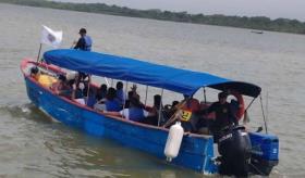 Naufraga barco en Panamá con 19 migrantes a bordo; buscan sobrevivientes