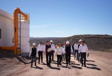 Promete Sheinbaum presa y agua de calidad para Durango