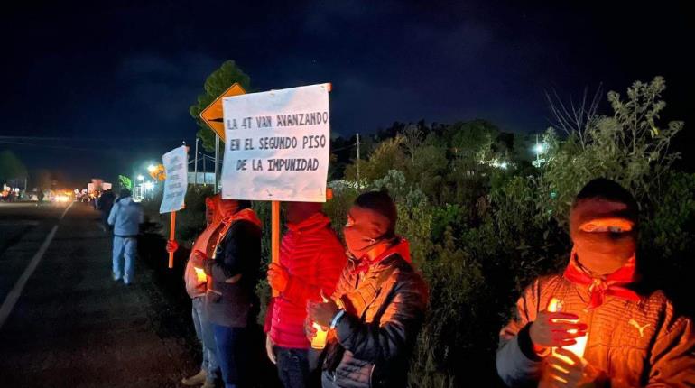 Zapatistas exigen justicia por asesinato de activista; bloquean carretera San Cristóbal-Palenque