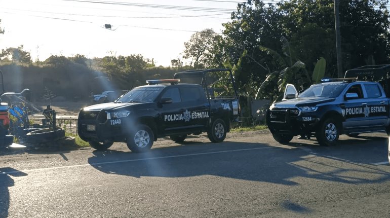 Catean vehículos en almacén de material y montan operativo en la Villahermosa-Frontera