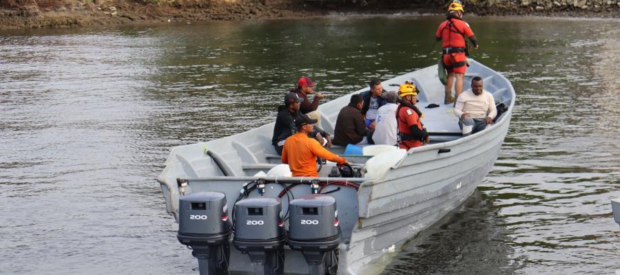 Asegura Marina una embarcación con casi mil litros de hidrocarburo y detiene a seis en Chiapas