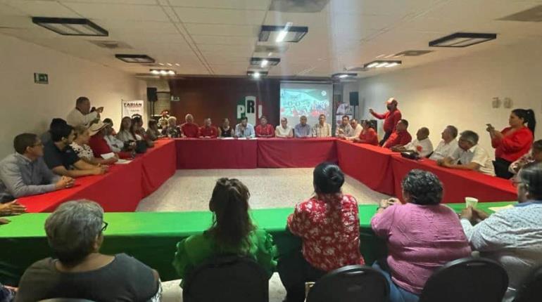 "No hay un PRI derrotado", aseguran al celebrar el 96 aniversario del partido en Tabasco