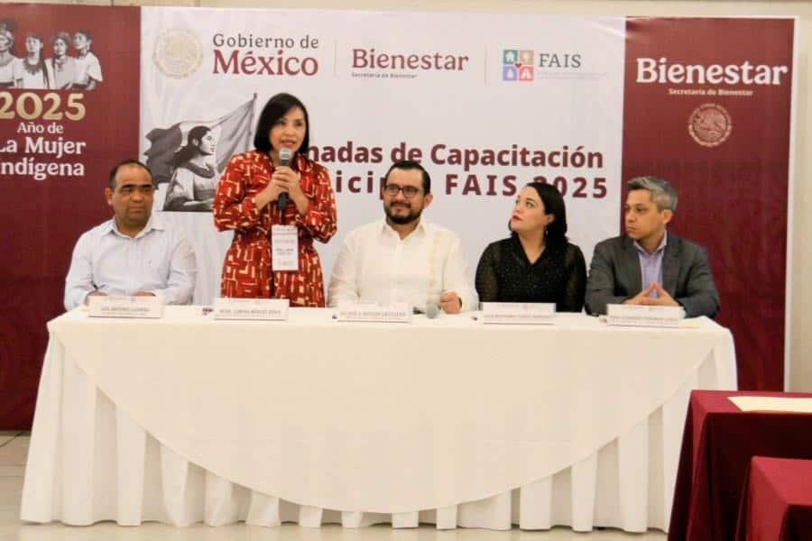 Capacitan a alcaldes de Tabasco sobre el manejo del FAIS