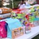 Recaudan pañales, toallitas húmedas y ropa para bebé en evento para la Clínica de la Adolescente Embarazada