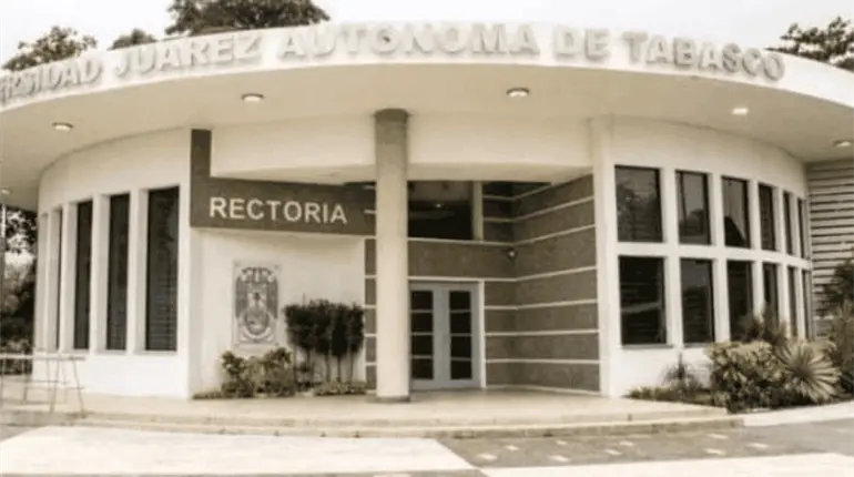 El lunes iniciará preinscripción en línea para aspirantes al ciclo escolar febrero-agosto 2026 de la UJAT