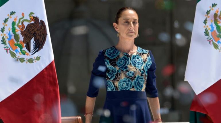 Llama Sheinbaum a estar atentos ante amenazas, durante mitin en el Zócalo