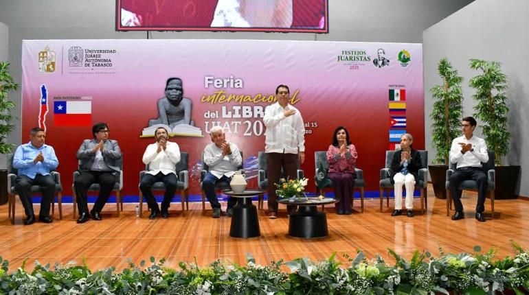 FIL UJAT 2025 a la altura de los mejores eventos del país y da voz a las letras de América Latina: Rector