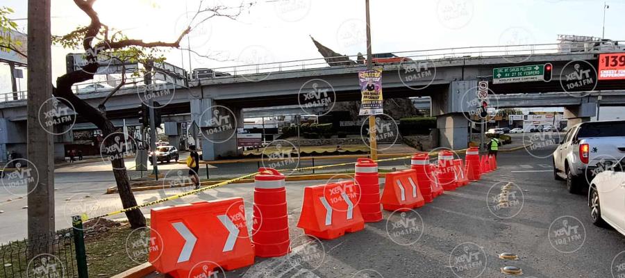Emite Centro alerta vial por reparación de fuga frente al tanque elevado de Usumacinta Emite Centro alerta vial por reparación de fuga frente al tanque elevado de Usumacinta