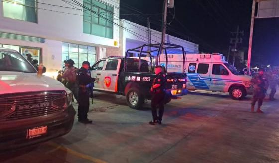 Secretario de Seguridad de Tulum y su escolta resultan heridos tras atentado