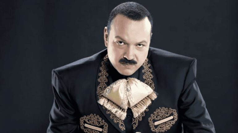 Pepe Aguilar, Chemaney y Brincos Dieras en la Feria Tabasco