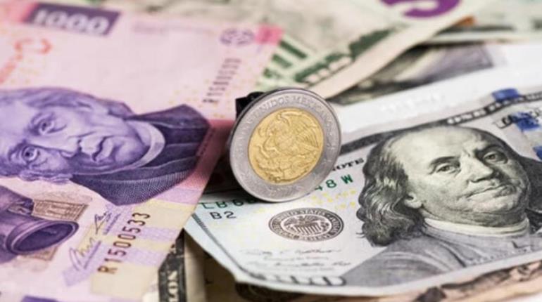 Gana terreno peso mexicano frente al dólar tras quedar fuera de aranceles globales