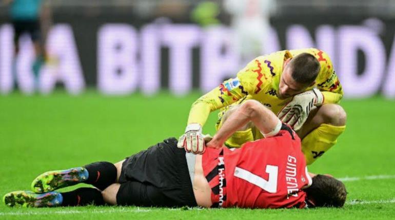 "Santi" Giménez sale lesionado en empate del Milán ante Fiorentina