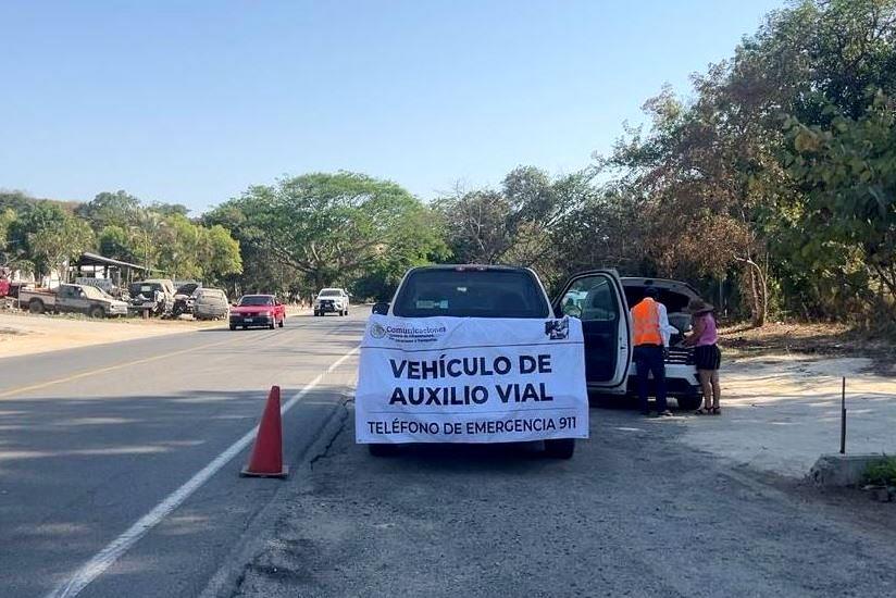 Mantendrá SICT brigadas de Auxilio Vial en carreteras federales libres por Semana Santa Mantendrá SICT brigadas de Auxilio Vial en carreteras federales libres por Semana Santa