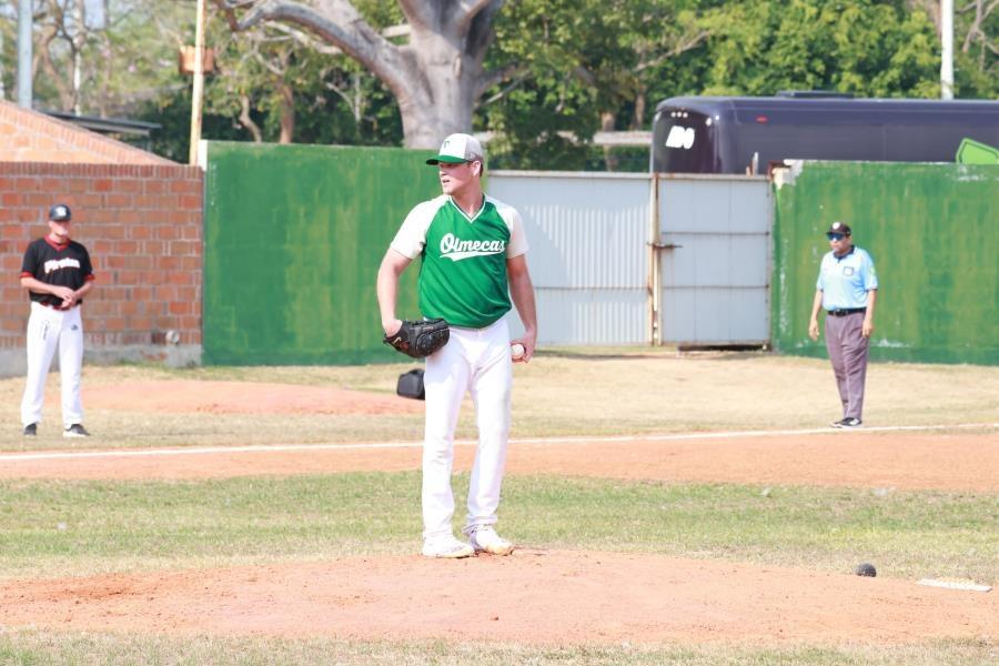 Olmecas recibe a Guerreros en serie inaugural de la LMB Olmecas recibe a Guerreros en serie inaugural de la LMB
