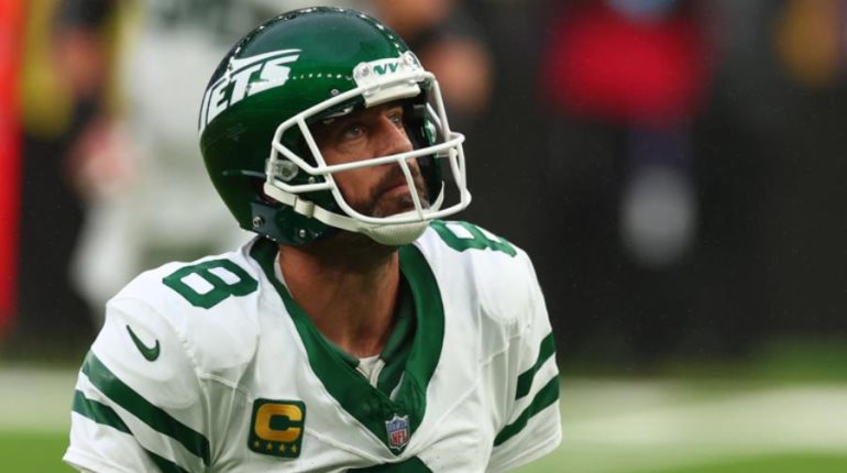 No descarta Aaron Rodgers el retiro de la NFL luego de no acordar con ningún equipo