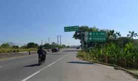 Aprovechan los días de descanso para escaparse a balnearios de Tabasco