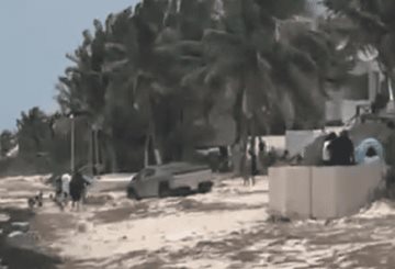 En plena Semana Santa una Cybertruck queda atascada en playa de Yucatán