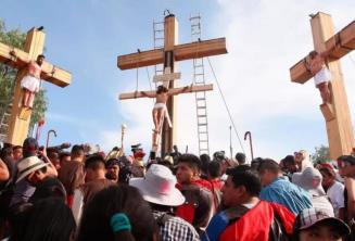 Viacrucis en Iztapalapa reúne a más de un millón 400 mil personas