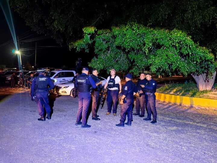 Abaten a 5 integrantes del CJNG, 2 más fueron detenidos durante enfrentamiento en Michoacán Abaten a 5 integrantes del CJNG, 2 más fueron detenidos durante enfrentamiento en Michoacán