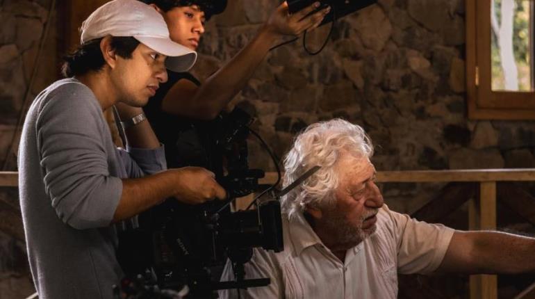 ´Carpintero de Hombres´ de Kay Rovirosa busca entrar a festivales