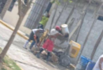 Construcción obstruye vialidad en calle Chinin de Tamulté de las Barrancas