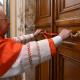 Suena campana mayor en Catedral de Tabasco en memoria del Papa Francisco
