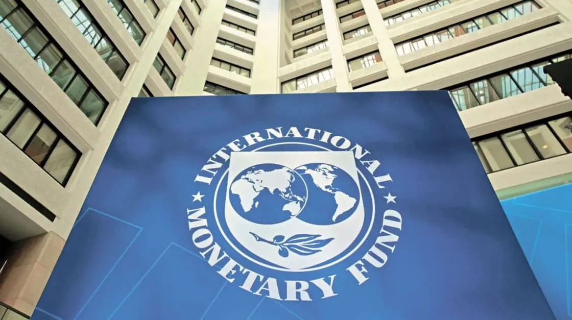 Se los dije: somos optimistas: Presidenta ante previsión del FMI de crecimiento económico