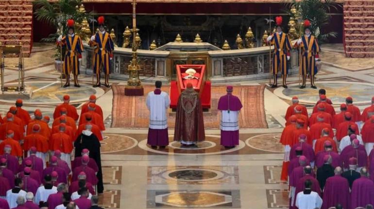 Féretro del Papa Francisco ya está en la Basílica de San Pedro