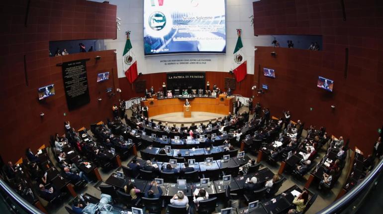 Iniciativa de Sheinbaum contra spots extranjeros plantea retiro de concesiones y multas de hasta 5%