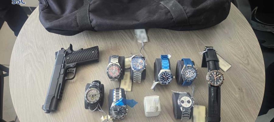 Frustran asalto a joyería en CDMX; hay 2 detenidos Frustran asalto a joyería en CDMX; hay 2 detenidos