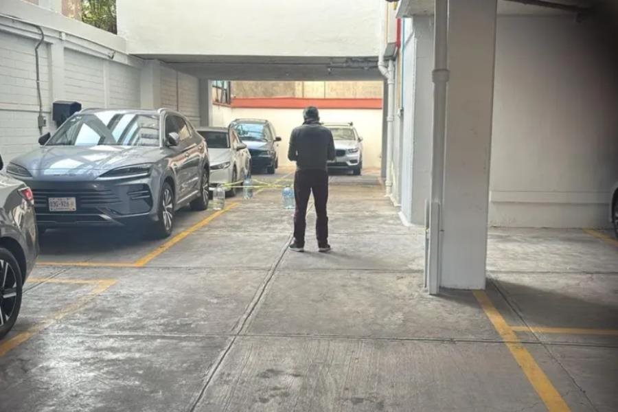 Muere sexagenaria tras caer de quinto piso en CDMX Muere sexagenaria tras caer de quinto piso en CDMX