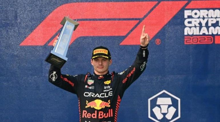 Overol que uso Verstappen en GP de Miami 2023 será subastado