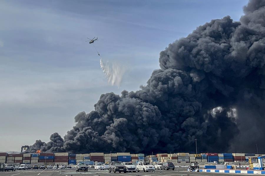 Declaran luto nacional en Irán por explosión; hay 28 muertos y más de 1,139 heridos Declaran luto nacional en Irán por explosión; hay 28 muertos y más de 1,139 heridos