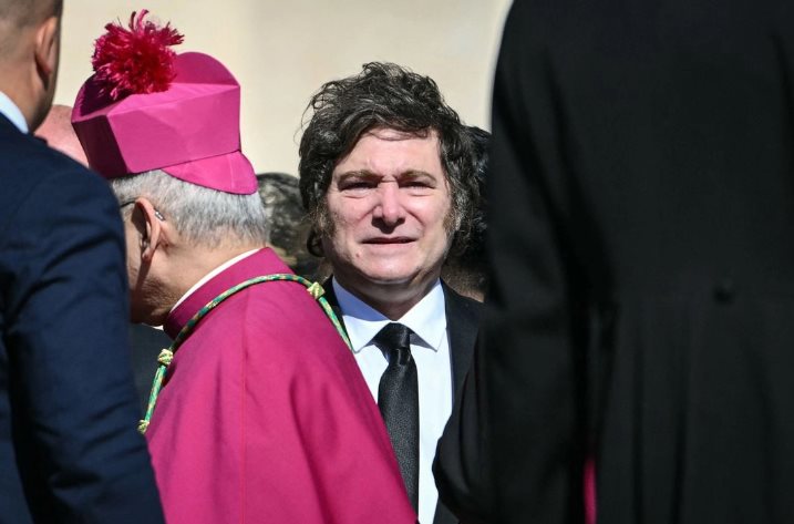 Asegura Milei que se disculpó con el Papa Francisco por sus críticas Asegura Milei que se disculpó con el Papa Francisco por sus críticas