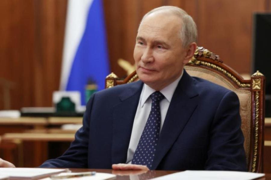 Anuncia Putin tregua de "todas las hostilidades" en Ucrania del 8 al 10 de mayo Anuncia Putin tregua de "todas las hostilidades" en Ucrania del 8 al 10 de mayo