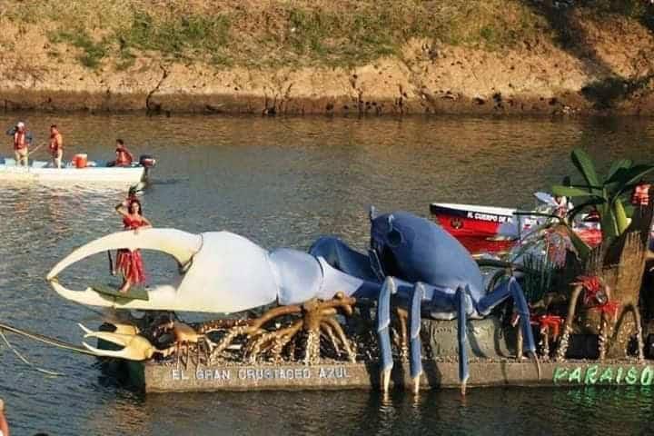 "Sería formidable": Gobernador no descarta regreso del desfile de barcos alegóricos en 2026