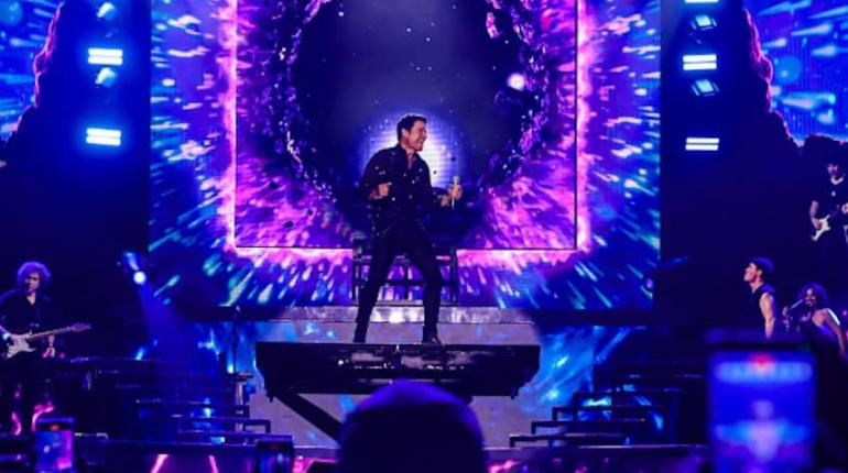 Bombero por Torero, piden a Chayanne renombrar su canción