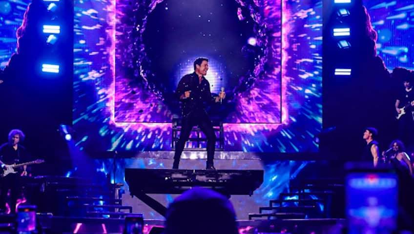 Bombero por Torero, piden a Chayanne renombrar su canción Bombero por Torero, piden a Chayanne renombrar su canción