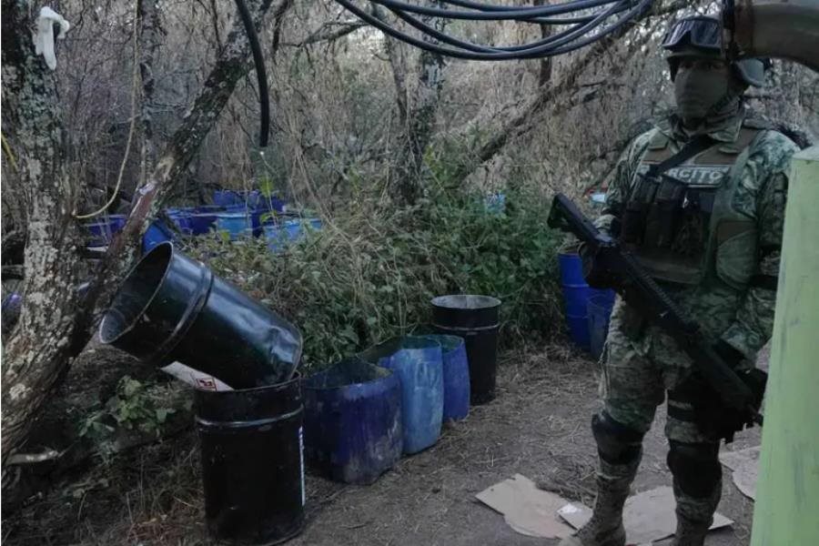 Aseguran autoridades federales precursores químicos valorados en más de 3 mmdp Aseguran autoridades federales precursores químicos valorados en más de 3 mmdp