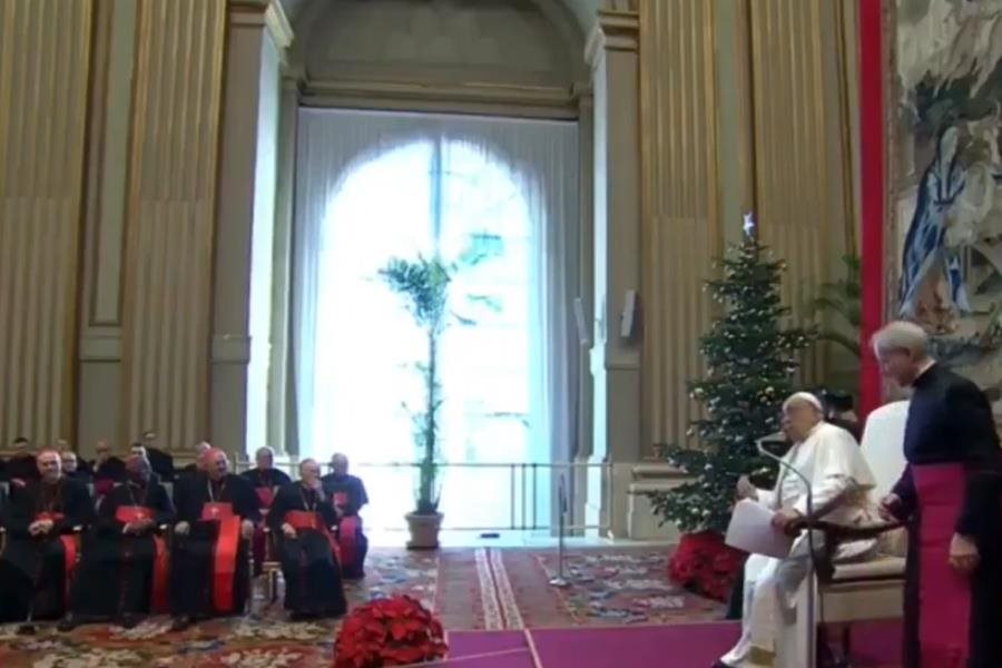 Momentos del Papa: Francisco el Santo Pontífice con alma de niño Momentos del Papa: Francisco el Santo Pontífice con alma de niño