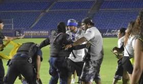 Veto en 2 partidos y multa económica, sanción del Club Celaya tras riña de aficionados
