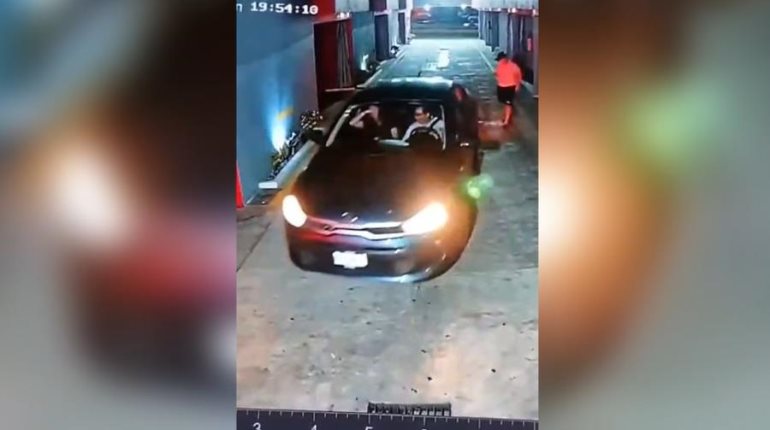Difunden video de posible responsable de la muerte de hombre en motel de Mina
