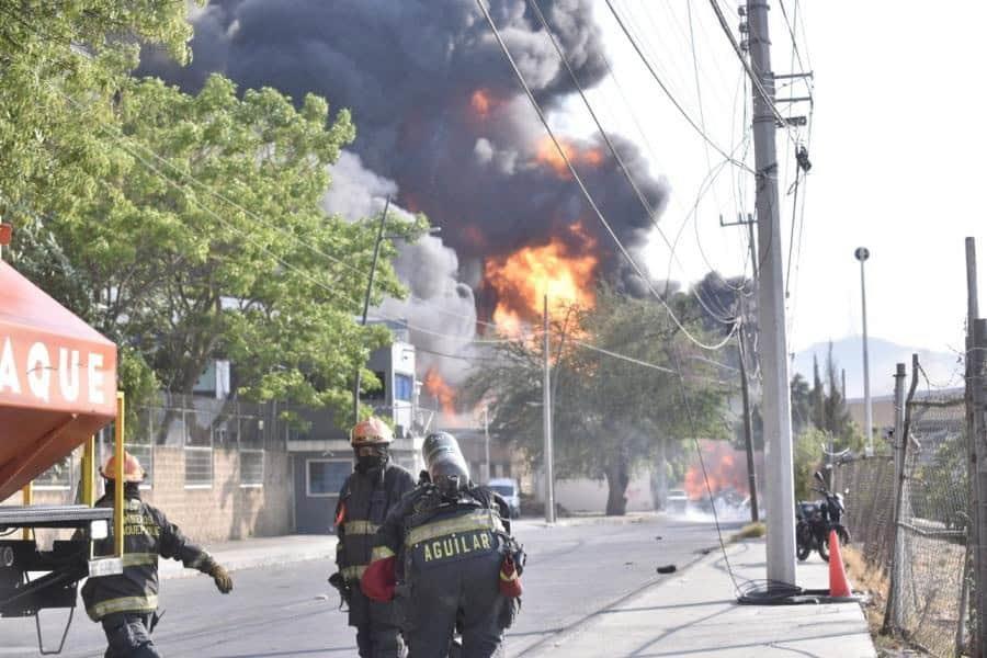 Registran incendio en una fábrica de aerosoles y químicos en Jalisco Registran incendio en una fábrica de aerosoles y químicos en Jalisco