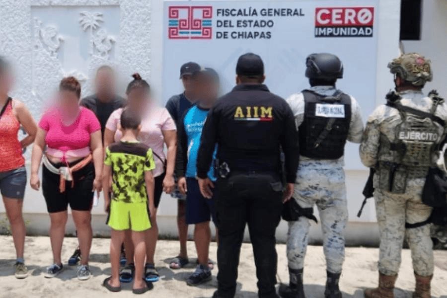 Rescatan en Chiapas a 7 cubanos víctimas de extorsión Rescatan en Chiapas a 7 cubanos víctimas de extorsión