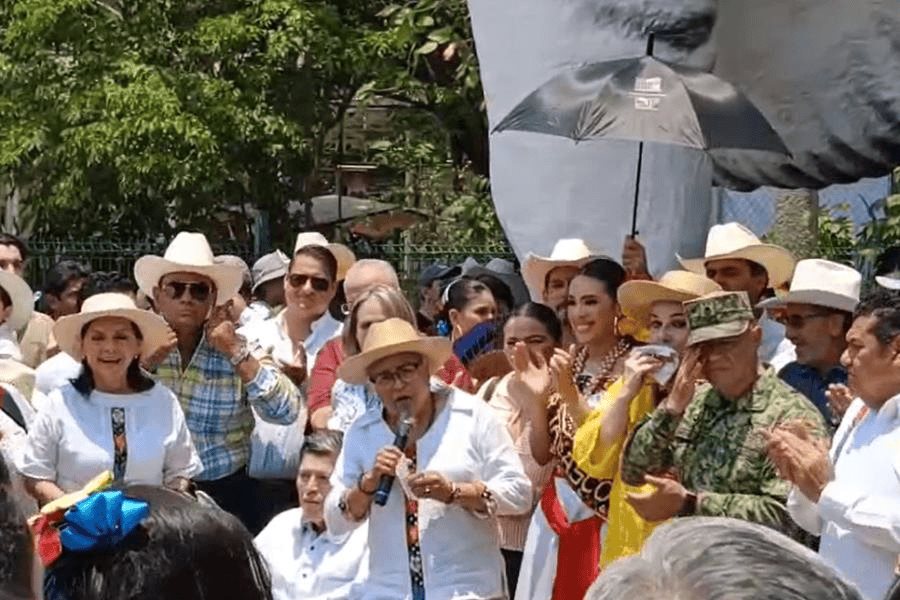 Dedican SEDAP stand ganadero de la Feria Tabasco a Rubén García Osorio Dedican SEDAP stand ganadero de la Feria Tabasco a Rubén García Osorio
