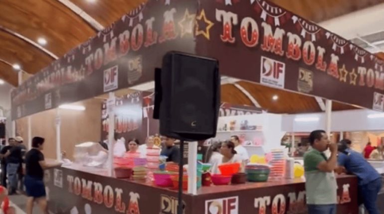 Crítica Beaurregard "premios de plástico" en tómbola del DIF en la Feria Tabasco