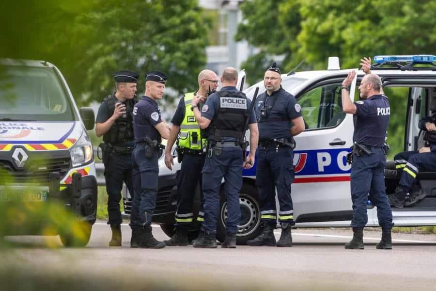 Capturan en Francia a 5 secuestradores y rescatan al padre de un millonario en criptomonedas Capturan en Francia a 5 secuestradores y rescatan al padre de un millonario en criptomonedas
